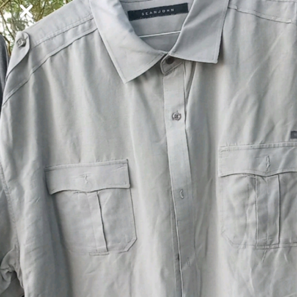4/25$ Button collard Sean John Gray